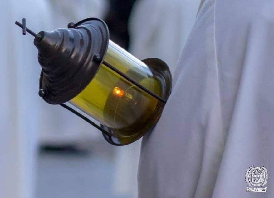 Uso de los faroles en la procesión